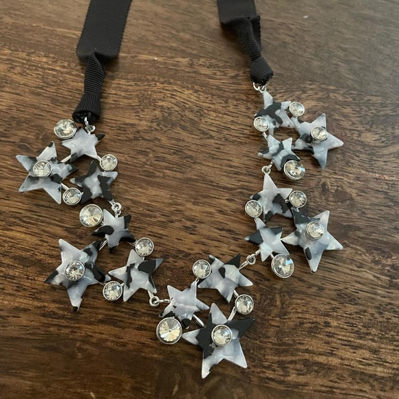 NWT Ann Taylor Statement Necklace - adjustable length - Picture 1 of 4